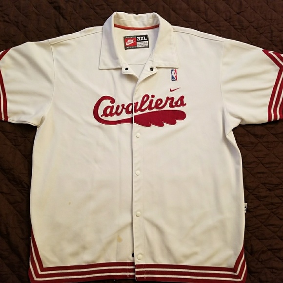 Cleveland Cavaliers Official Warm Up Jersey - Picture 2 of 6